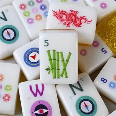 White Cartoon Emoji Mahjong Set White Cartoon Emoji Mahjong Set