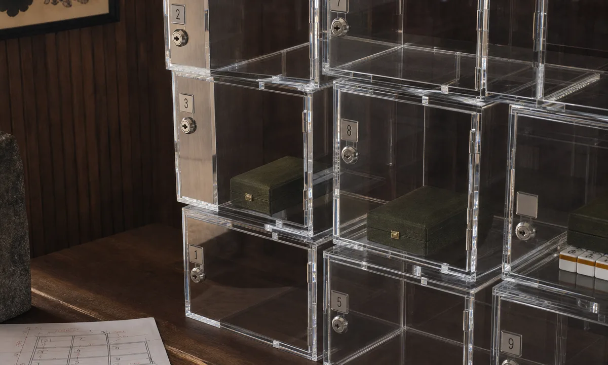 Mahjong club member-locker case build program — modular acrylic lockers